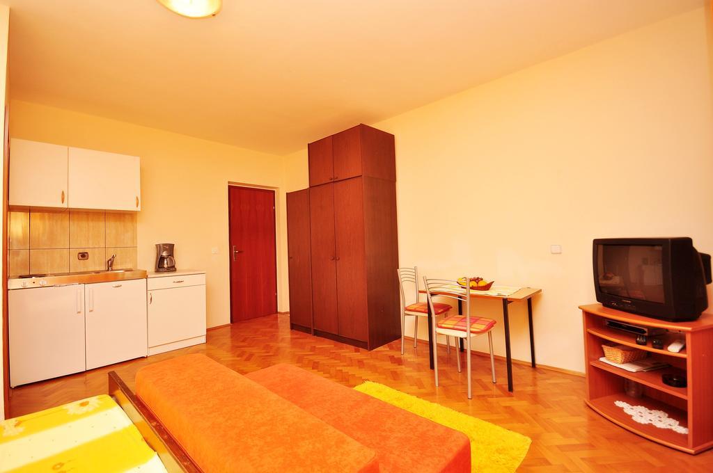Apartments Ivan Дуче Номер фото