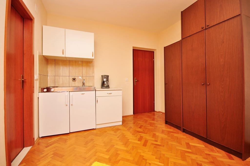 Apartments Ivan Дуче Номер фото